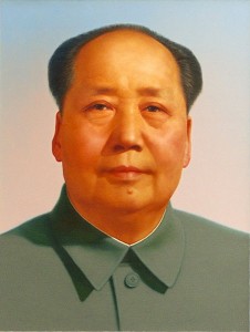 Portrait de Mao Zedong ornant la place Tiananmen depuis 1951 Photo d'une peinture de Zhang Zhensi (ça 1950) Source : Wikimedia Commons