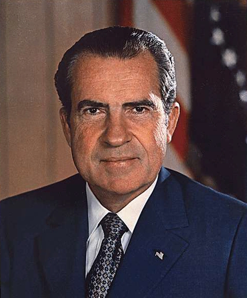 8 août 1974  Richard Nixon annonce sa démission