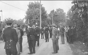 La Police provinciale en poste à Louiseville Photo anonyme (1952) Source : Archives de la CSN