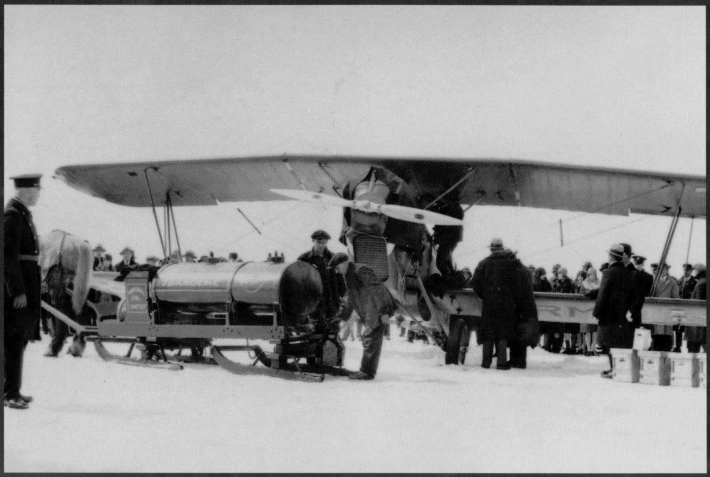 24 avril 1928  Charles Lindbergh atterrit à Québec