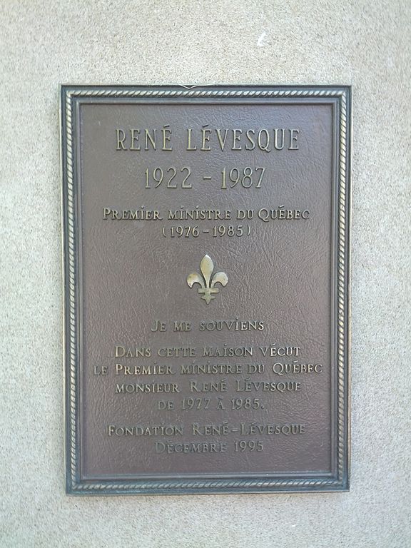 20 juin 1985  René Lévesque démissionne